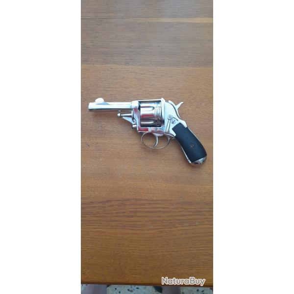 Revolver elg brevet baston bodeo