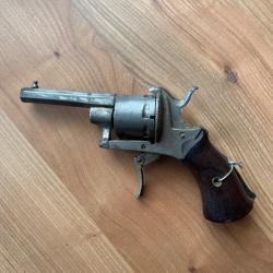 Revolver belge type lefaucheux
