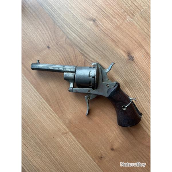 Revolver belge type lefaucheux