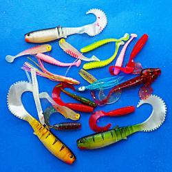 Lot 25 leurres souples (A)