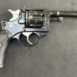 R&eacute;volver MAS 1892 cal 8mm92