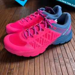 Chaussures Scarpa Spin Ultra Women fluo rose fluo/blue steel
