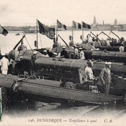 Carte Postale Ancienne - Dunkerque - Torpilleurs &agrave; quai -N&deg;7736