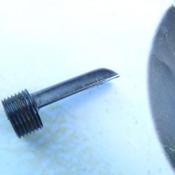 Petit pipet m&eacute;tal pour trompe  MILLIENS