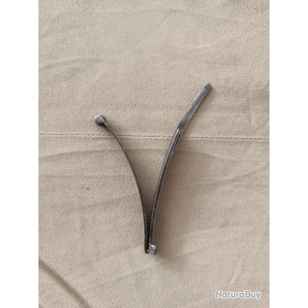 Ressort pour revolver fran�ais 1892 saint Etienne