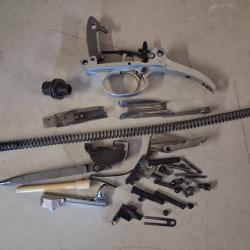 Lot de pi&egrave;ces KFC