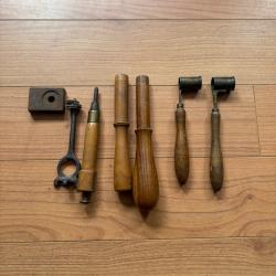 Anciens outils de rechargement pour calibre 16