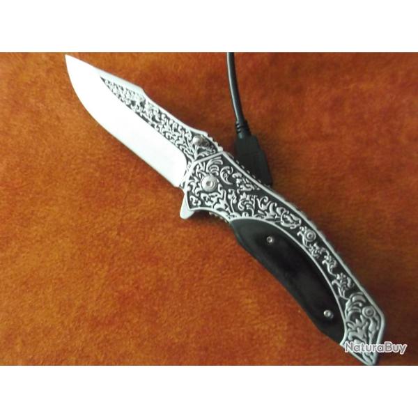 Couteau pliant JTSrtsh