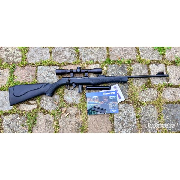 Carabine ROSSI 8122 bolt action calibre 22LR crosse synth�tique + silencieux et 2 chargeurs 10 coups