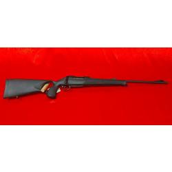 A SAISIR CARABINE D'APPROCHE / AFFUT CALIBRE 7 RM AVEC LUNETTE KITE OPTICS