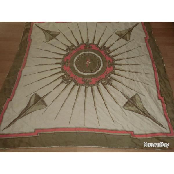 foulard vintage soie "" le concorde  dim 82 x 80 cm