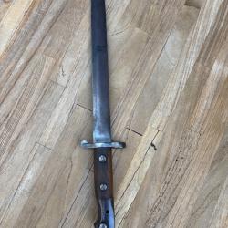 Ba&iuml;onnette anglaise ?ba&iuml;onnette anglaise pour fusil Lee Metford et Long Lee encore utilis&eacute;e en 1914-