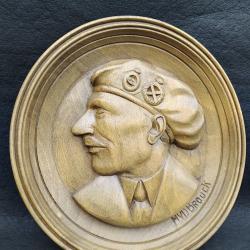 sculpture g&eacute;n&eacute;rale Bernard Montgomery WW2