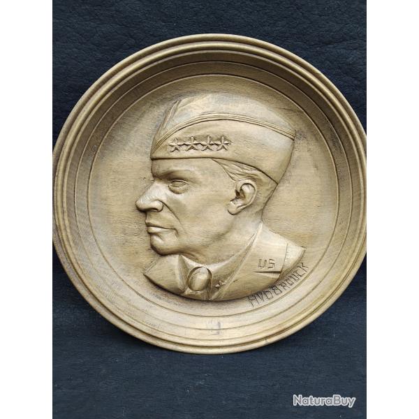 sculpture ancienne G�n�ral Einsenhover WW2