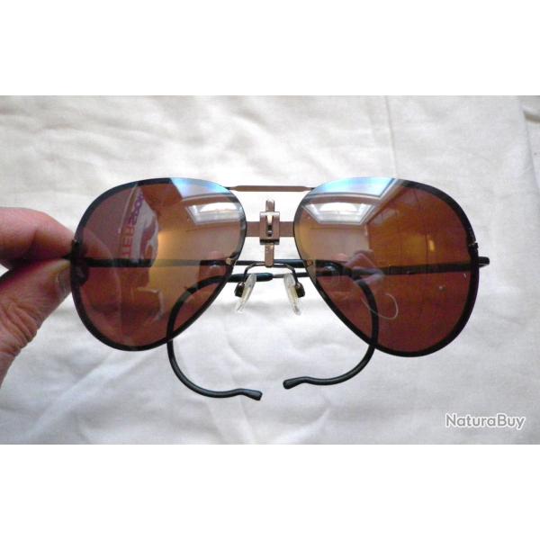 Paire de lunettes - marque  CARACAL  - ( sp�ciales pour le Tir  ) + �tui rigide "prix neuves 160 � "