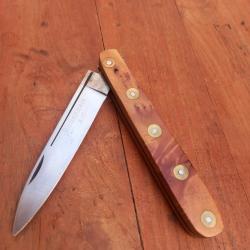 Joli Couteau Regional LE ROUENNAIS A.C  Manche en GEN&Eacute;VRIER