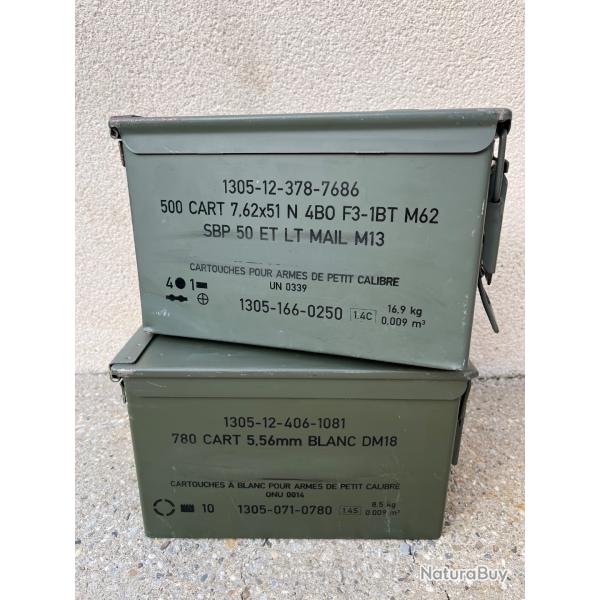 Lot de deux caisses � munitions vides kaki