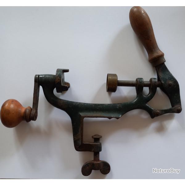 Sertisseur sertisseuse cartouche de chasse CAL 16 (calibre 16) en �tat correct