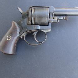Gros revolver bulldog 380.