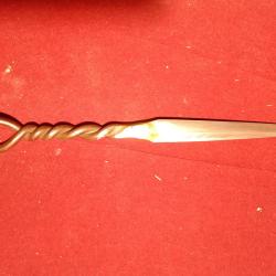Couteau torsade forgeron