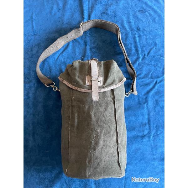 Musette fran�aise pour grenades � fusil mod 52