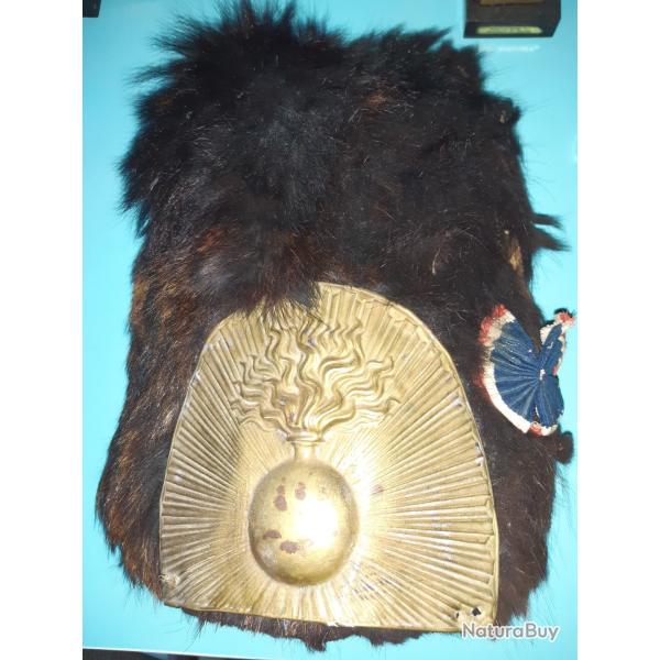 Bonnet � poil d'ours