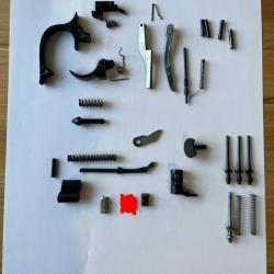 Lot de pi&egrave;ces walther PPK / PP