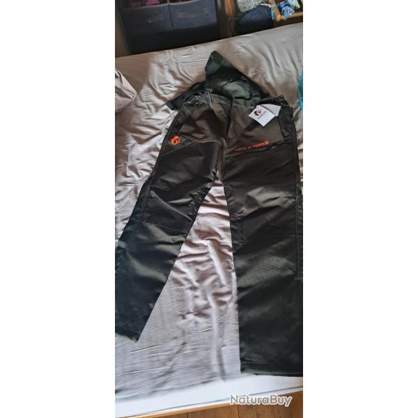 Pantalon/salopette traque