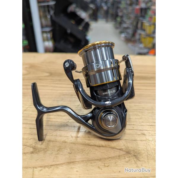 Daiwa Luvias Airity FC LT2000S-H