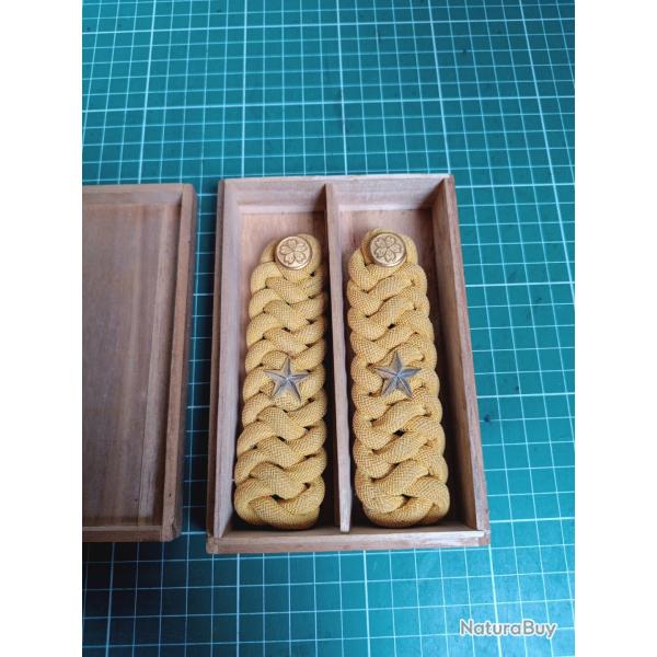 Rare Paire d'�paulettes Officier Japonais - WWII - Bo�te d'Origine