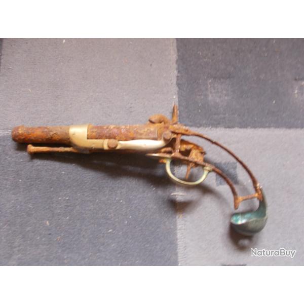 Pi�ces d�tach�es pour pistolet de marine 1822 T