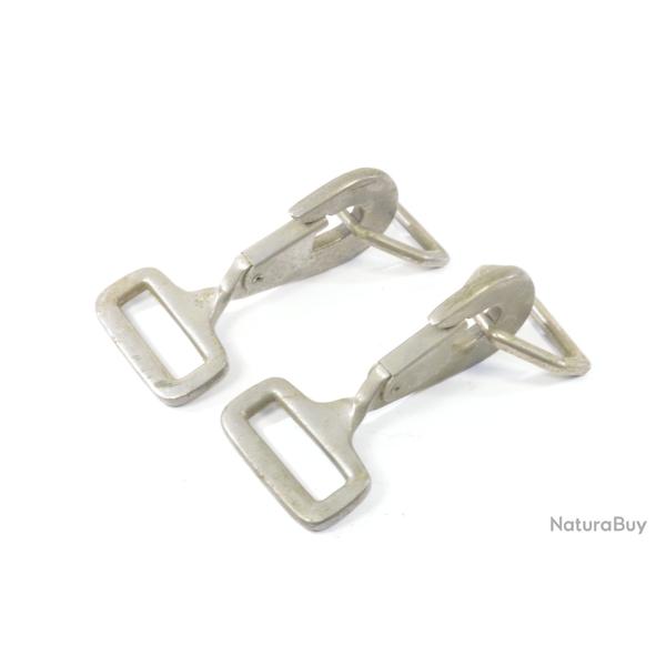 Paire de crochets / mousquetons avec passant de parachute militaire ou civil a identifier. Surplus