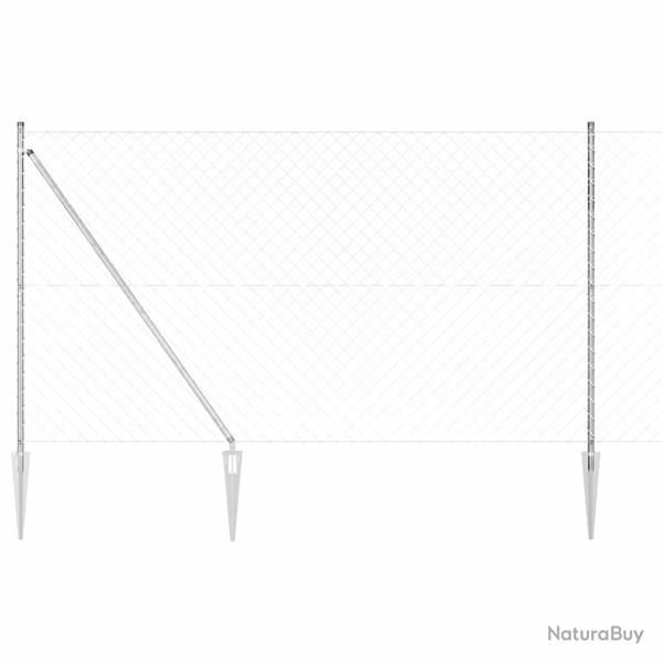 Poteau de cl�ture. Argent� 10 x 1,6 m (maillage 60 x 60 mm)