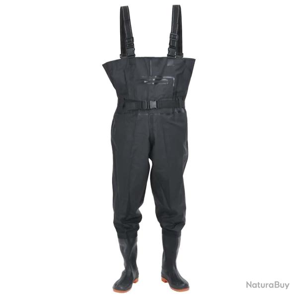 Cuissardes avec bottes et ceinture noir