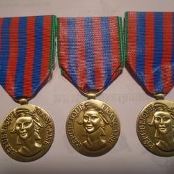 LOT 3 MEDAILLES MILITAIRES COMMEMORATIVE FRANCAISE