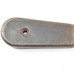 Plaque de couche Mauser 98K fin de Guerre. Talon de crosse enveloppant. Sans marquage