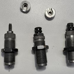 Jeu d'outils RCBS pour 32ACP - Carbure - 2 shell holders