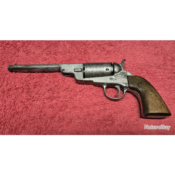 R�volver Cl�ment