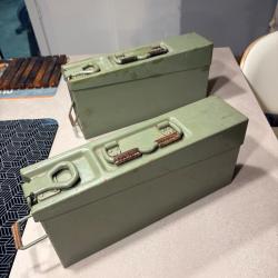 Caisse de munitions, vide destin&eacute;e &agrave; la MG 34 ou 42 2ww