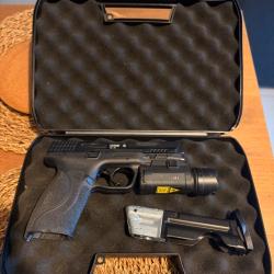 Pack Smith & Wesson M&P9 Laser .43 (5 Joules) Avec accessoires