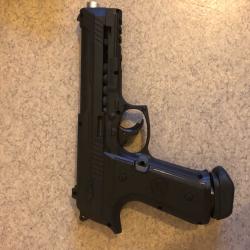 Pistolet d&eacute;fense LTL Alfa 1.50 18 joules - Quasi neuf + CO2 + billes