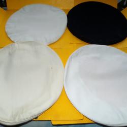 ARMEE DE L'AIR : LOT DE 4 SUR-CASQUETTES BLEU ET BLANCHE ,BON  ETAT VOIR PHOTOS . POUR TOUT RENSEIGN