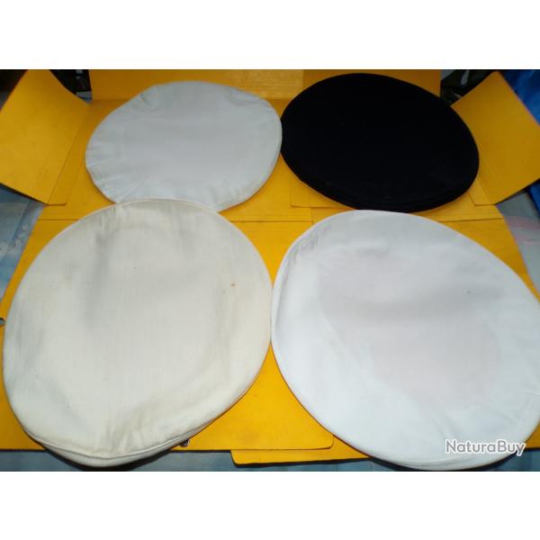 ARMEE DE L'AIR : LOT DE 4 SUR-CASQUETTES BLEU ET BLANCHE ,BON  ETAT VOIR PHOTOS . POUR TOUT RENSEIGN