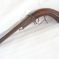 584= curieux pistolet de tir a syst&egrave;me , canon pivotant , cal 9 mms
