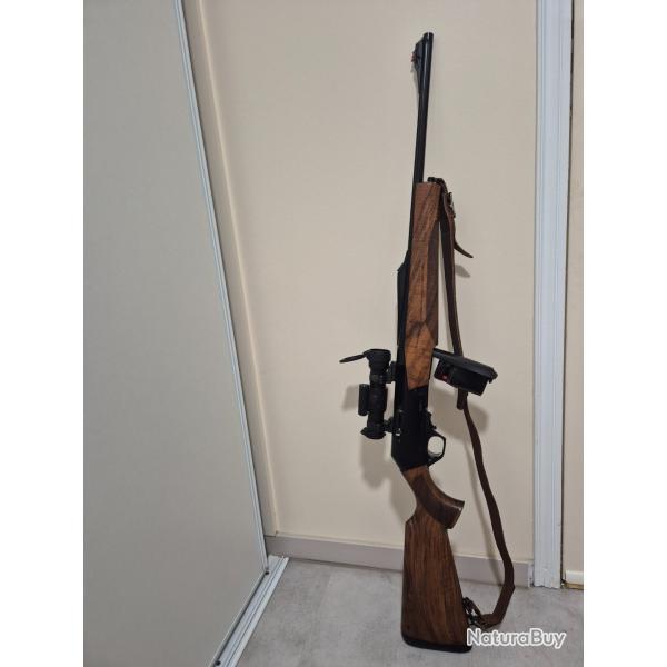Browning Bar MK3 Hunter Calibre 300Win Mag Avec Aimpoint 9000sc et montage pivotant AEW