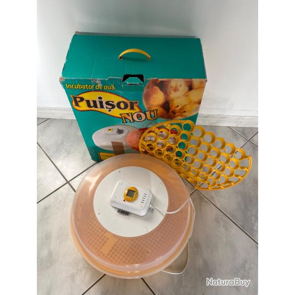 Couveuse puisor nou de chez ducatillon manuelle avec un panier suppl�mentaire pour tourner les oeufs