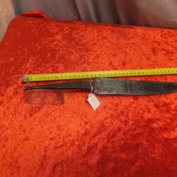 Lame de sabre, &eacute;p&eacute;e, Glaive, ou Dague.                                                          (3 )