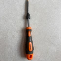 OUTIL FRAISEUR DU TROU D' EVENT LYMAN