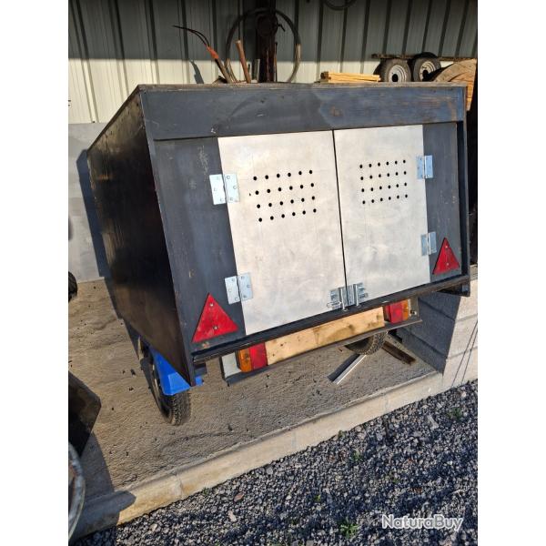 Remorque de transport pour chiens