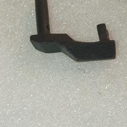 Levier arr&ecirc;toir de culasse CZ 83